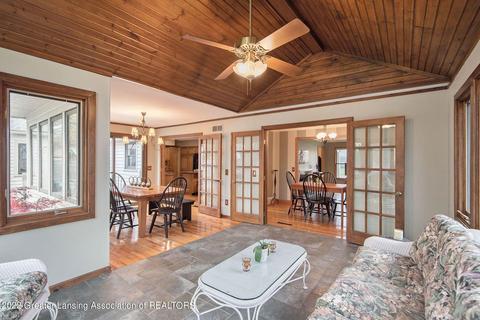13084 Old Hickory Trl, Dewitt, MI 48820 photo 4
