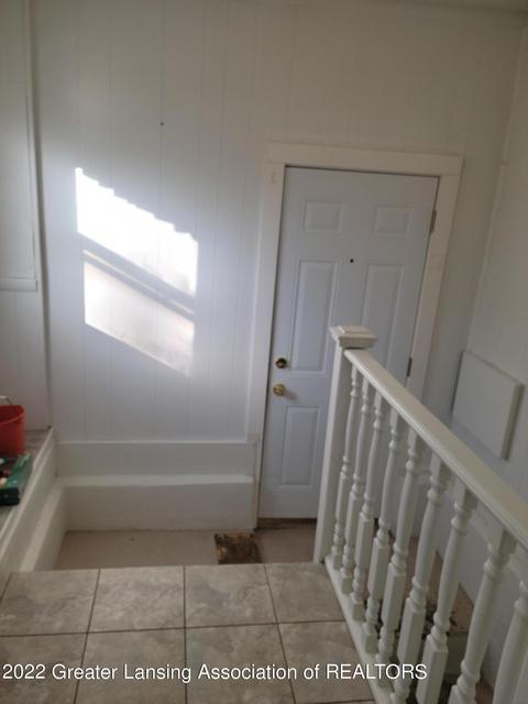 2032 Lambden Rd, Flint, MI 48532 photo 5