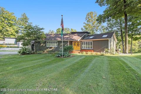 11500 Eden Trl, Eagle, MI 48822 photo 1