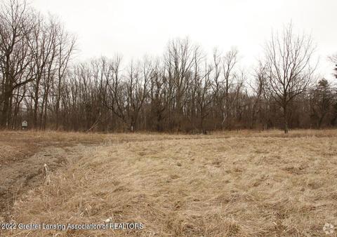 5515 Lansing Rd, Charlotte, MI 48813