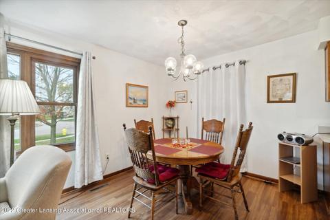 4802 Malta Cir, Lansing, MI 48917 photo 8