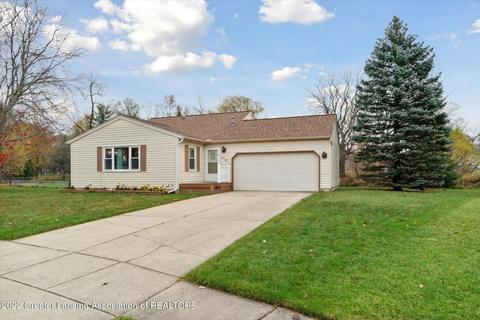 4802 Malta Cir, Lansing, MI 48917 photo 1