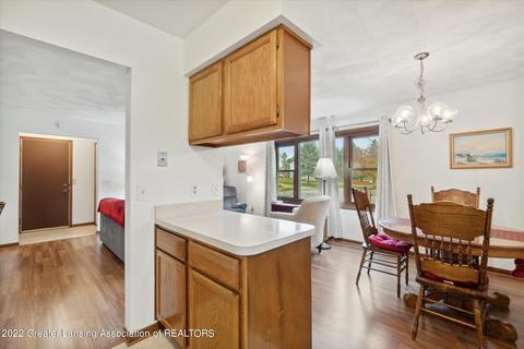 4802 Malta Cir, Lansing, MI 48917 photo 11