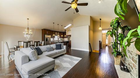 16842 Meadowbrook Dr, Haslett, MI 48840 photo 6