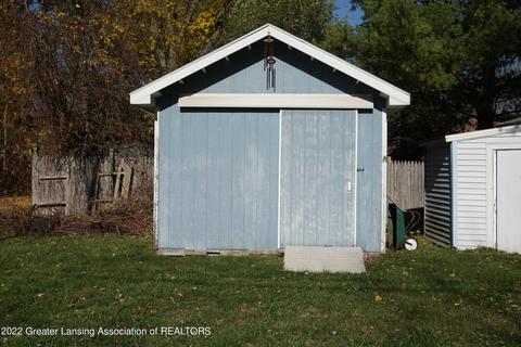 752 Broadway Ave, Owosso, MI 48867 photo 14