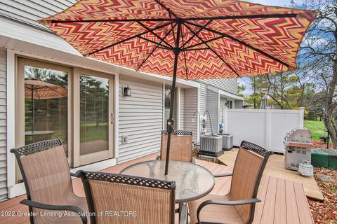 5493 Maple Rdg, Haslett, MI 48840 photo 24