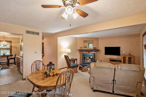 5493 Maple Rdg, Haslett, MI 48840 photo 9