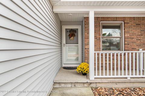 5493 Maple Rdg, Haslett, MI 48840 photo 3