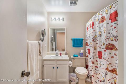 5493 Maple Rdg, Haslett, MI 48840 photo 18