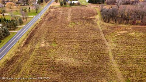12280 S Wacousta Rd, Eagle, MI 48822 photo 8