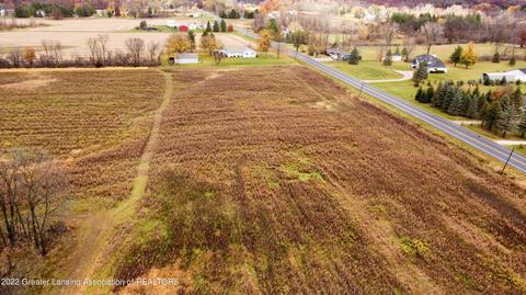 12280 S Wacousta Rd, Eagle, MI 48822 photo 9