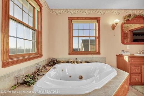 369 E Baseline Hwy, Olivet, MI 49076 photo 24