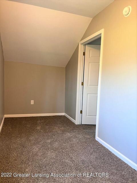 131 N Franklin St, Maple Rapids, MI 48853 photo 9