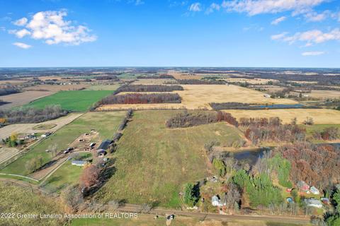 4354 W Lehman Rd, Dewitt, MI 48820 photo 2