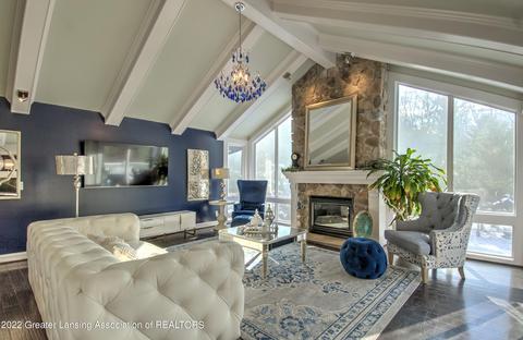 7860 Ashbrook Dr, Haslett, MI 48840 photo 21
