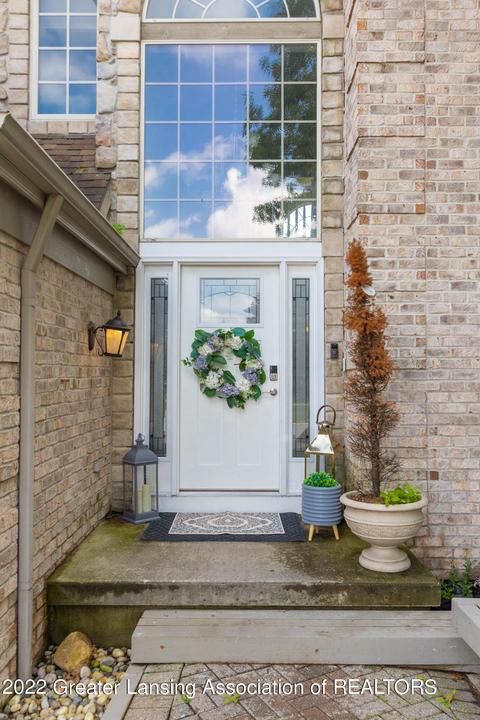 7860 Ashbrook Dr, Haslett, MI 48840 photo 7