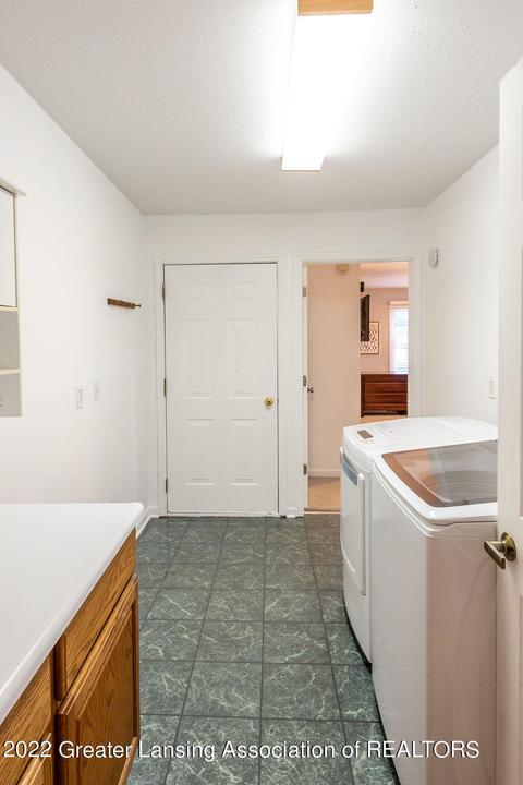 1319 Bayshore Dr, Haslett, MI 48840 photo 22