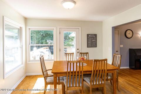 1319 Bayshore Dr, Haslett, MI 48840 photo 10