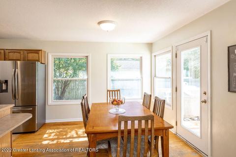 1319 Bayshore Dr, Haslett, MI 48840 photo 9