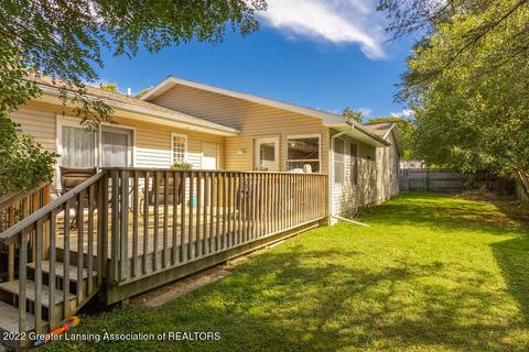 1319 Bayshore Dr, Haslett, MI 48840 photo 24