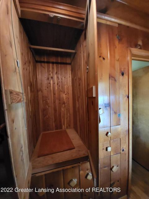 400 N Dettman Rd, Jackson, MI 49202 photo 11
