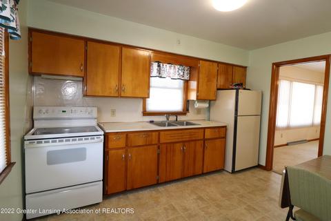 10705 E 2nd St, Fowler, MI 48835 photo 7