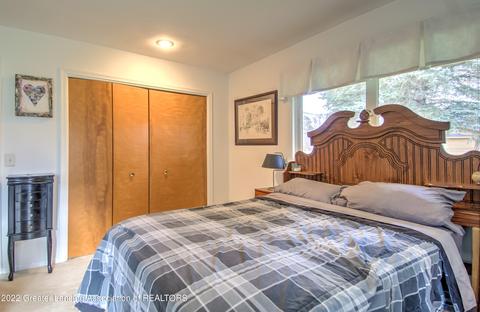 4420 Barton Rd, Lansing, MI 48917 photo 51
