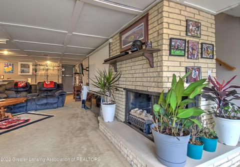 4420 Barton Rd, Lansing, MI 48917 photo 47