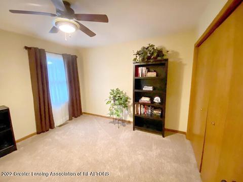 13502 Cottonwood Ct, Dewitt, MI 48820 photo 23