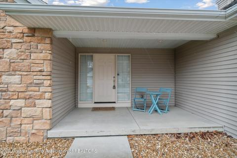13641 Pearwood Dr, Dewitt, MI 48820 photo 4