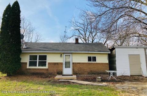 7227 Pats Dr, Dimondale, MI 48821 photo 1
