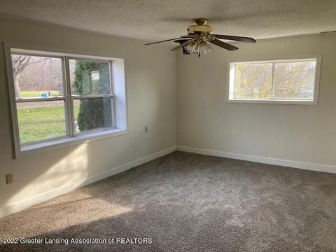 7227 Pats Dr, Dimondale, MI 48821 photo 3