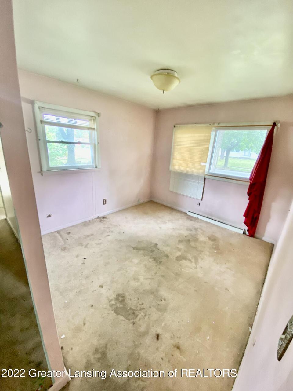  3615 Schlee St, Lansing, MI 48910 photo 13