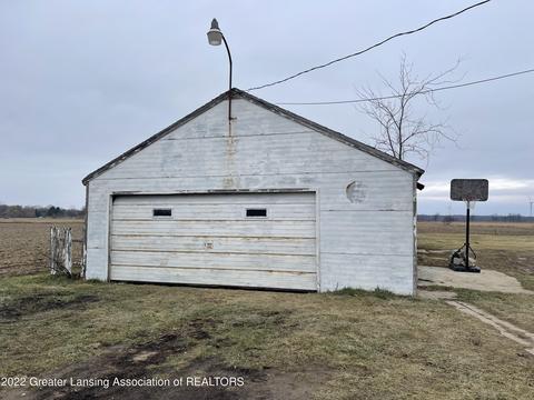 2289 E Hayes Rd, Ithaca, MI 48847 photo 18