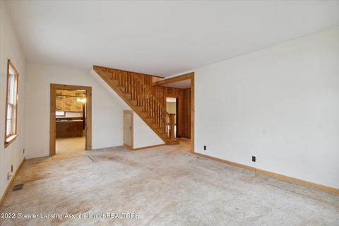 316 E Main St, Elsie, MI 48831 photo 9