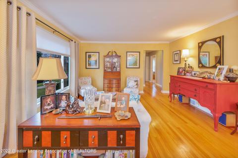 1104 Mitchell Ave, Lansing, MI 48917 photo 3