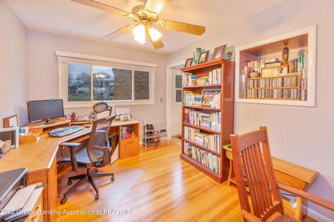 1104 Mitchell Ave, Lansing, MI 48917 photo 13