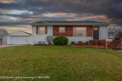 1104 Mitchell Ave, Lansing, MI 48917 photo 1