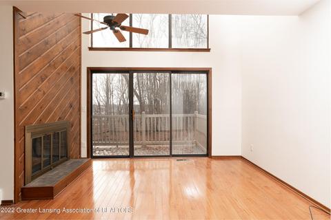 3633 E Meadows Ct, Okemos, MI 48864 photo 13
