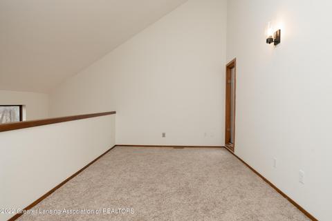 3633 E Meadows Ct, Okemos, MI 48864 photo 19