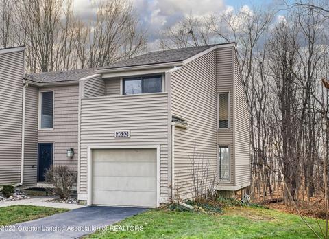 3633 E Meadows Ct, Okemos, MI 48864 photo 3
