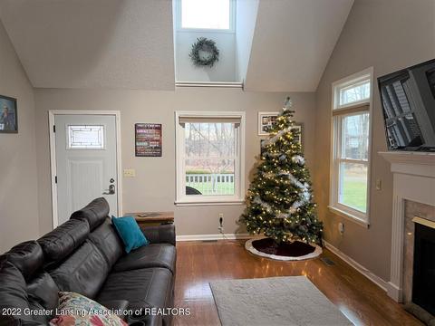 8464 W Howe Rd, Eagle, MI 48822 photo 7