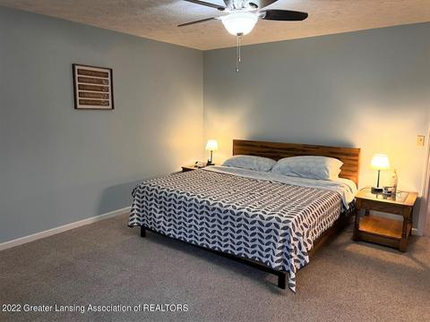 8464 W Howe Rd, Eagle, MI 48822 photo 16