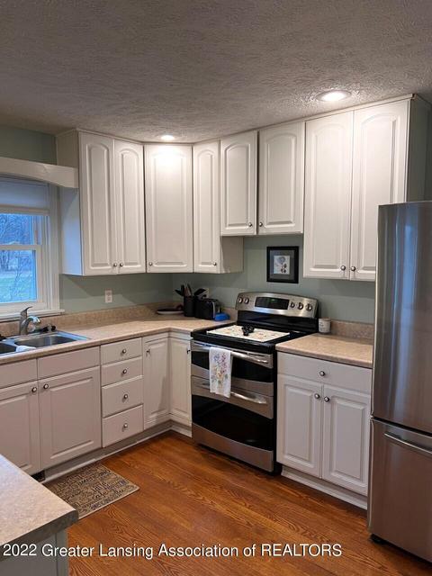 8464 W Howe Rd, Eagle, MI 48822 photo 12