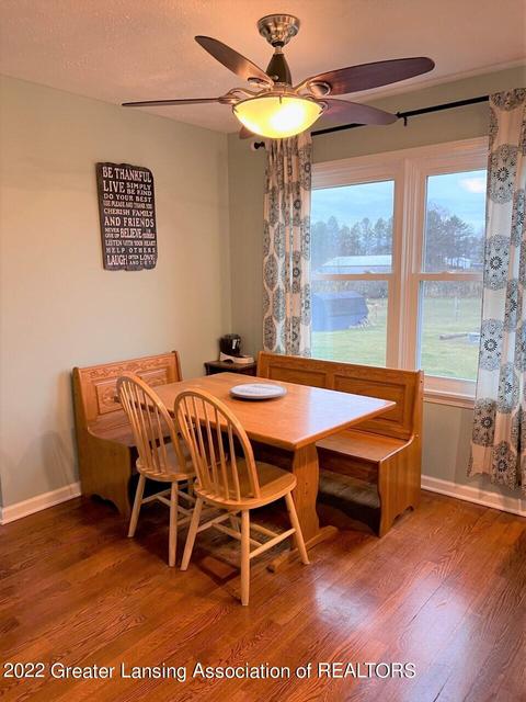 8464 W Howe Rd, Eagle, MI 48822 photo 8