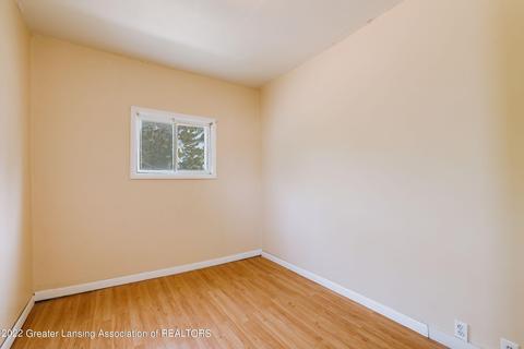 229 E Third St, Perry, MI 48872 photo 13
