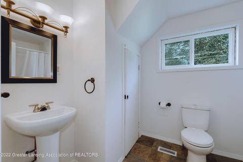 229 E Third St, Perry, MI 48872 photo 14