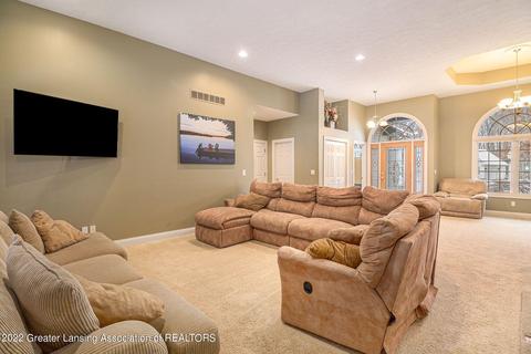 13446 Speckledwood Dr, Dewitt, MI 48820 photo 6