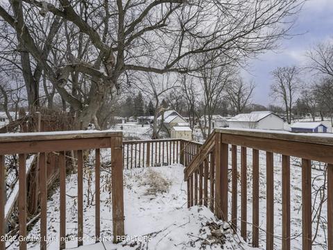 541 E Howe Ave, Lansing, MI 48906 photo 13