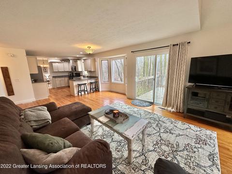3935 Camperdown Dr, Lansing, MI 48911 photo 15
